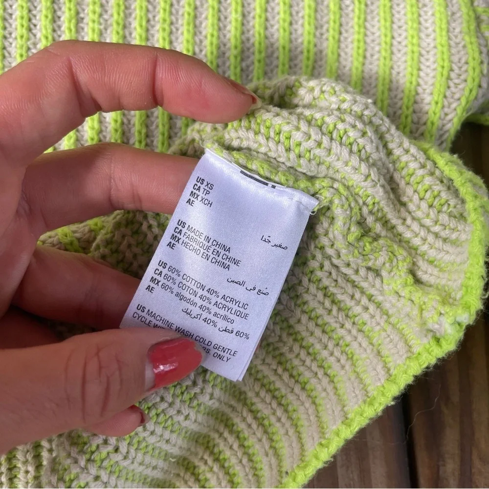 Becca Tilley x Bar III Neon Green Ribbed Turtleneck Sweater XS